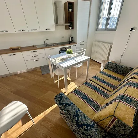 Ermes Anacreonte Apartament